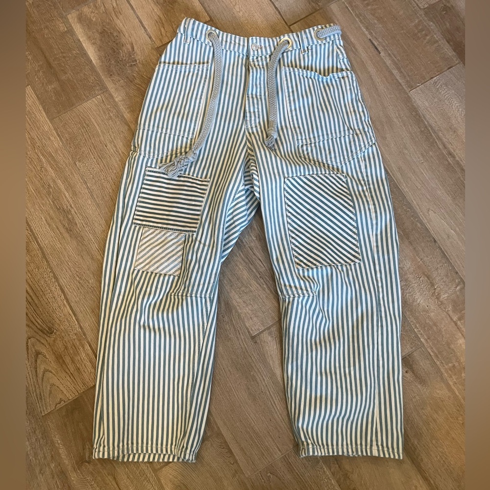 Free People Moxie barrel jean.